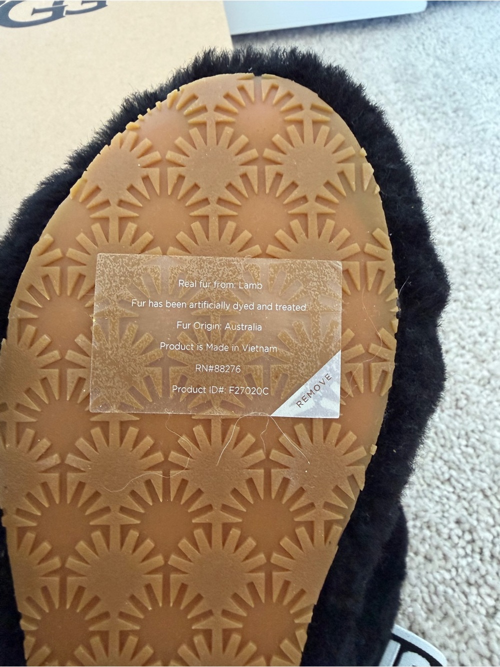 UGG Black oh yeah Slide size 7 - Picture 3 of 4